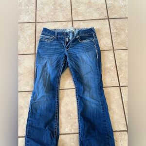 Women’s Ariat Jeans size 32, simply too big for me.